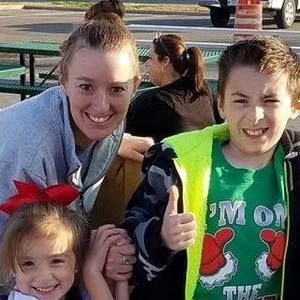 Meet your Posher, Deadra